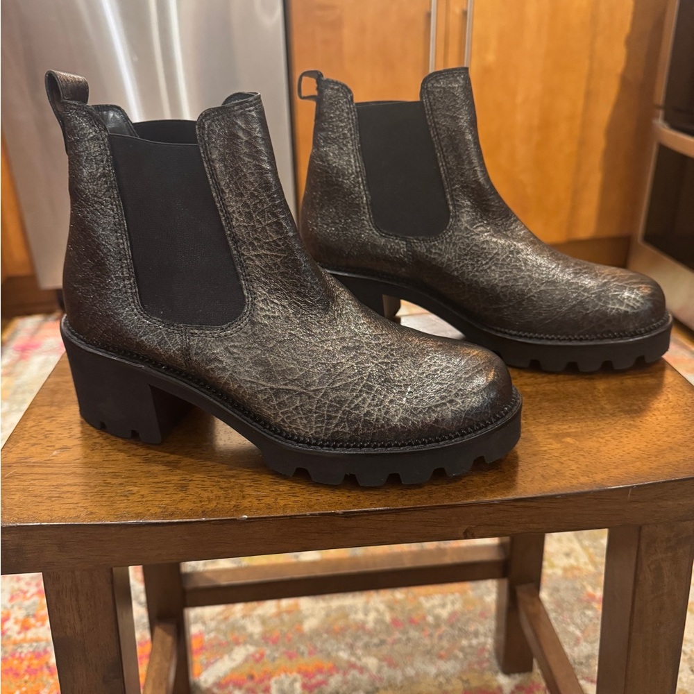 Paul Green Brown Ankle Boots with Chunky Sole - new and never worn.